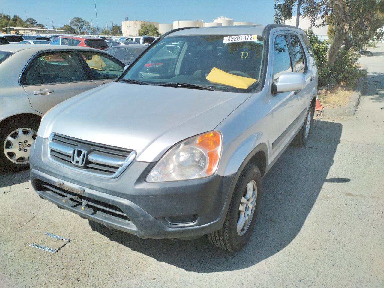 Photo 2 from auction – 2002 HONDA CR-V EX with VIN JHLRD78812C092206