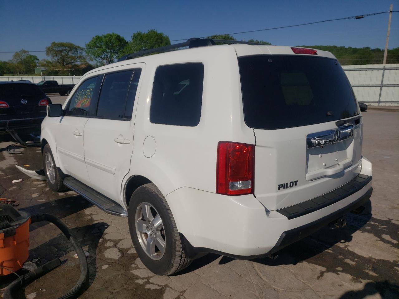 Photo 3 from auction – 2010 HONDA PILOT EXL with VIN 5FNYF3H67AB021507