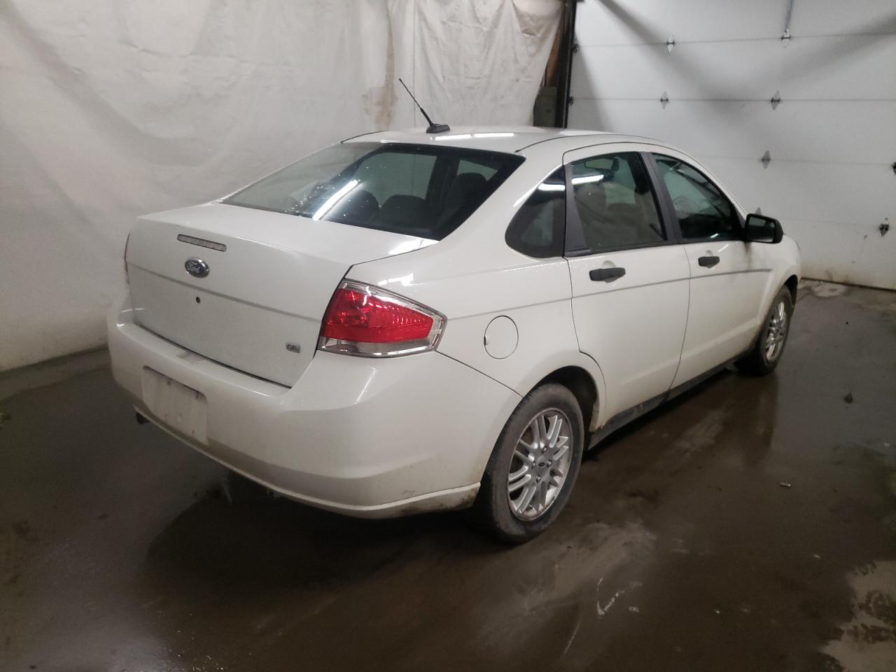 Photo 4 from auction – 2009 FORD FOCUS SE with VIN 1FAHP35N59W150612