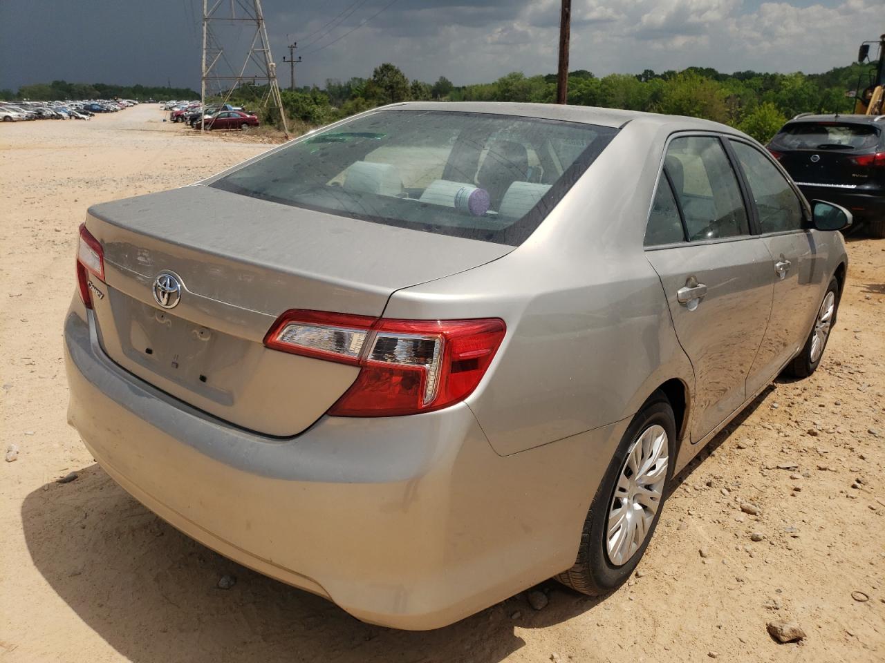 Photo 4 from auction – 2013 TOYOTA CAMRY L with VIN 4T4BF1FK6DR278410