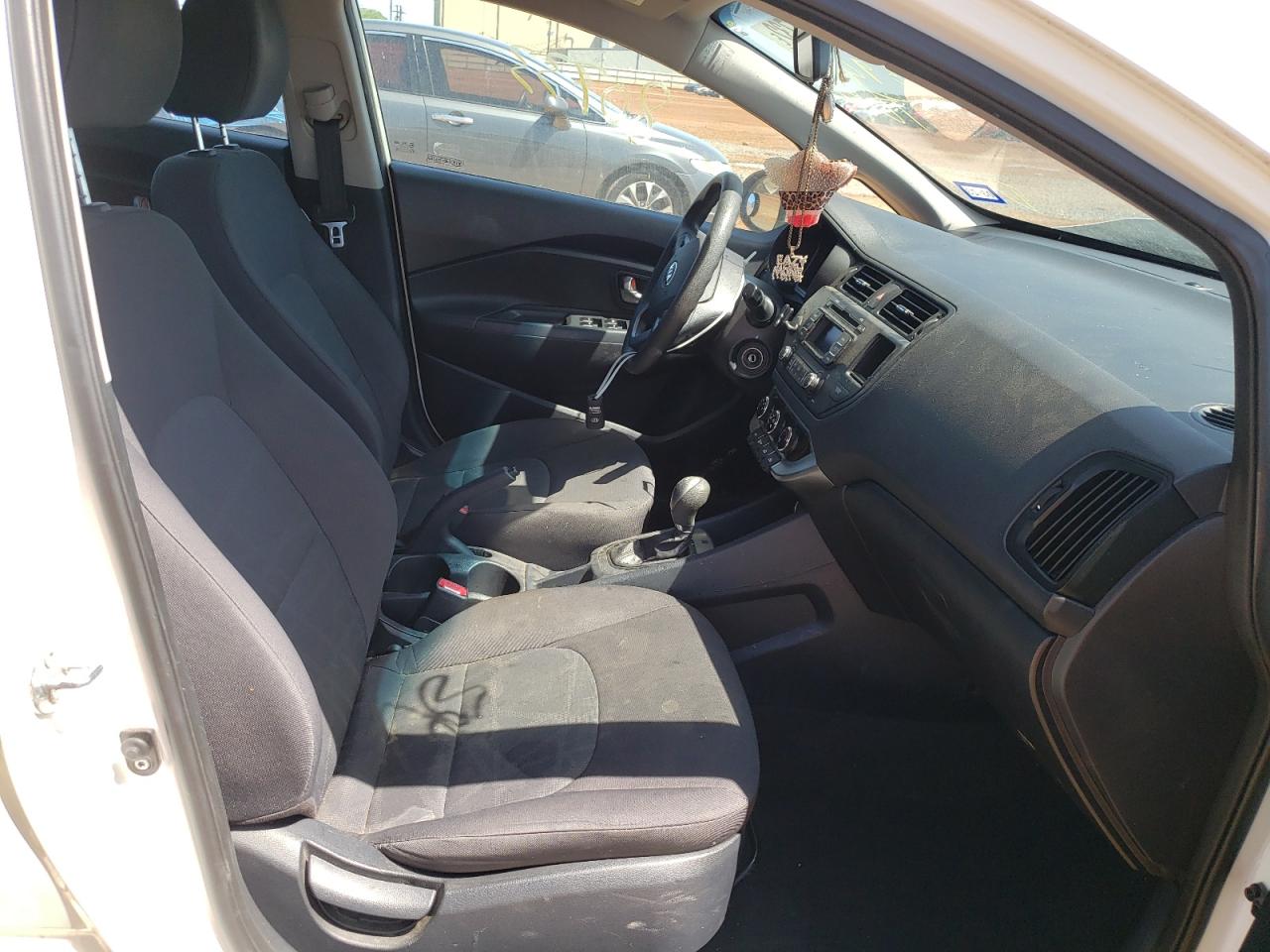 Photo 5 from auction – 2013 KIA RIO LX with VIN KNADM4A31D6216946