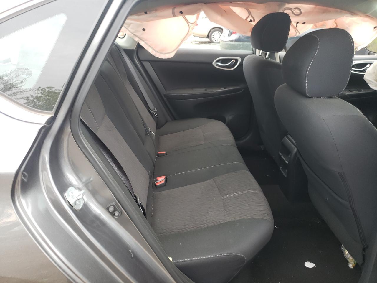 Photo 6 from auction – 2015 NISSAN SENTRA S with VIN 3N1AB7AP1FL674823