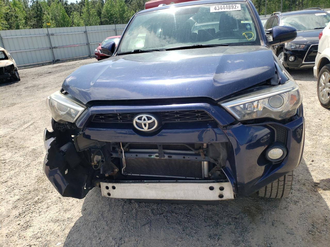 Photo 9 from auction – 2014 TOYOTA 4RUNNER SR with VIN JTEZU5JR1E5065001