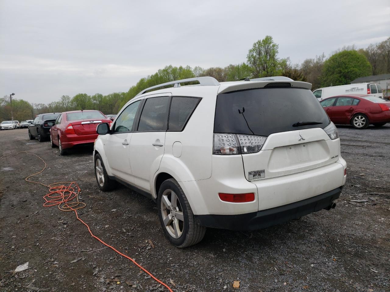Photo 3 from auction – 2007 MITSUBISHI OUTLANDER with VIN JA4MT41X07U006177