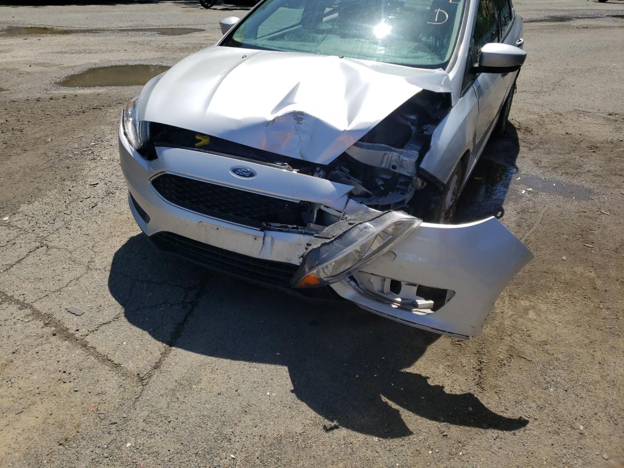 Photo 9 from auction – 2018 FORD FOCUS SE with VIN 1FADP3F20JL288602