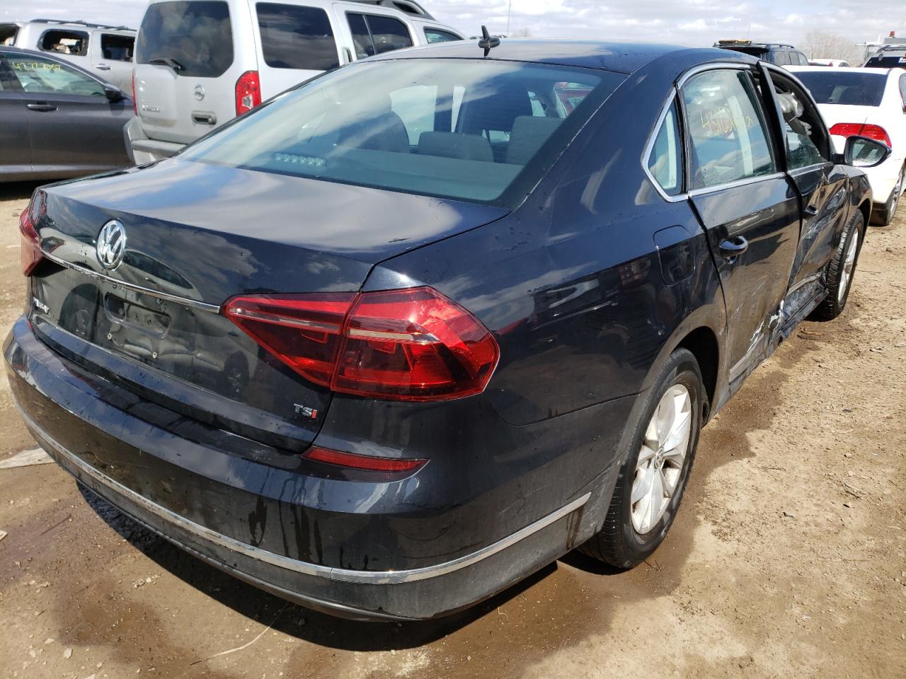 Photo 4 from auction – 2017 VOLKSWAGEN PASSAT S with VIN 1VWAT7A37HC020329