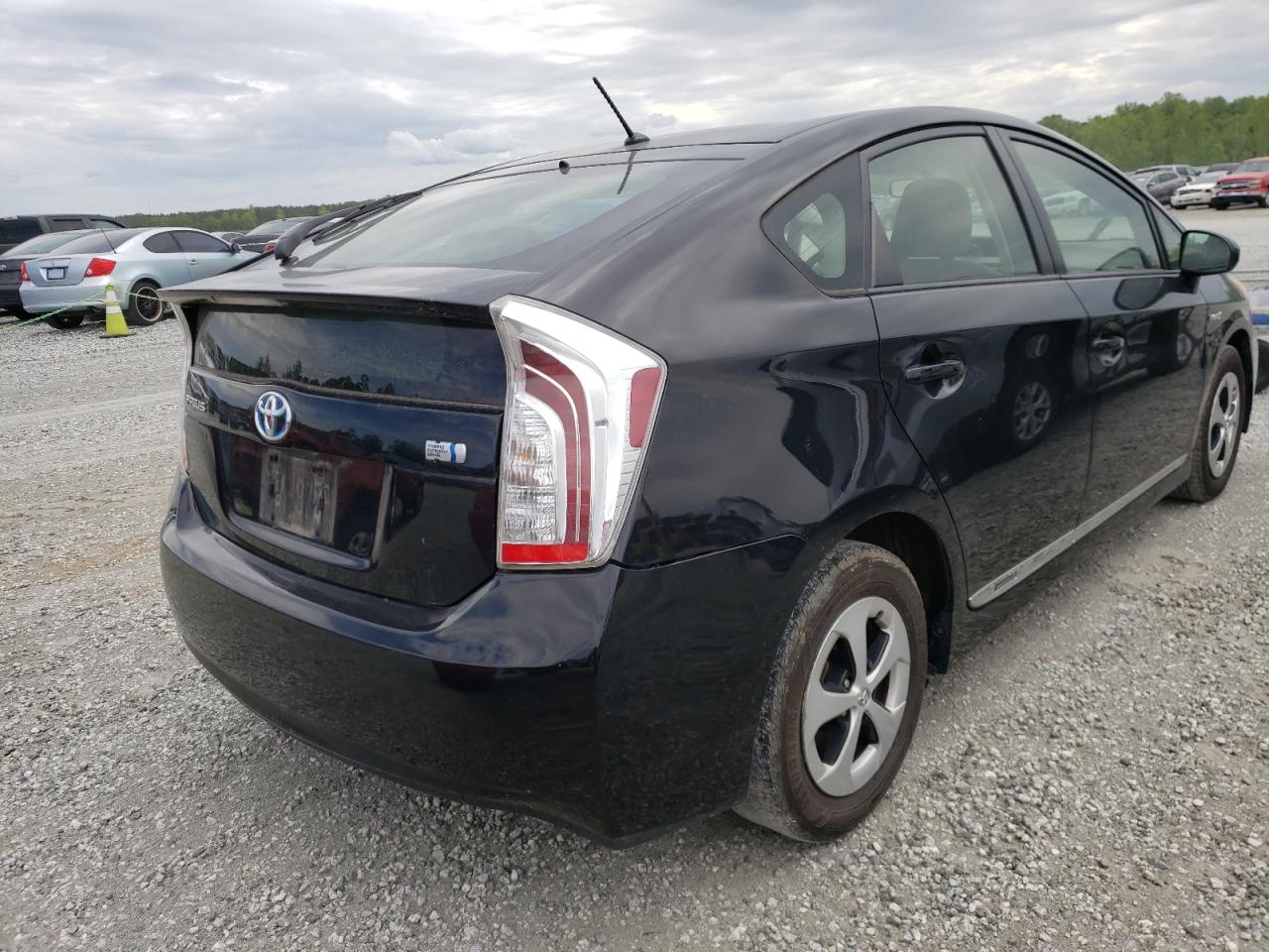 Photo 4 from auction – 2013 TOYOTA PRIUS with VIN JTDKN3DU8D5597173