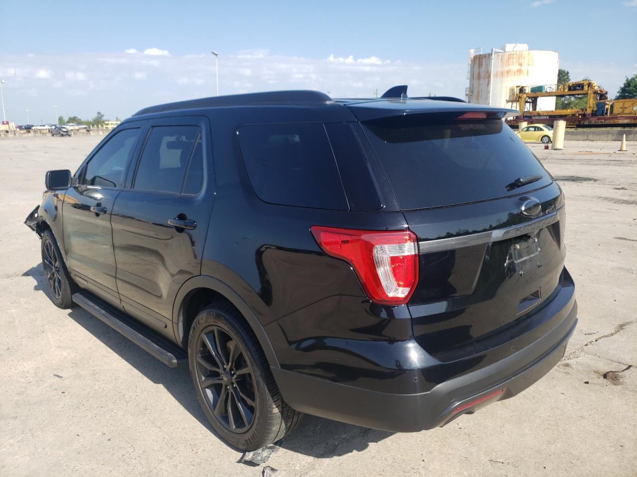 Photo 3 from auction – 2017 FORD EXPLORER X with VIN 1FM5K7D85HGE08694