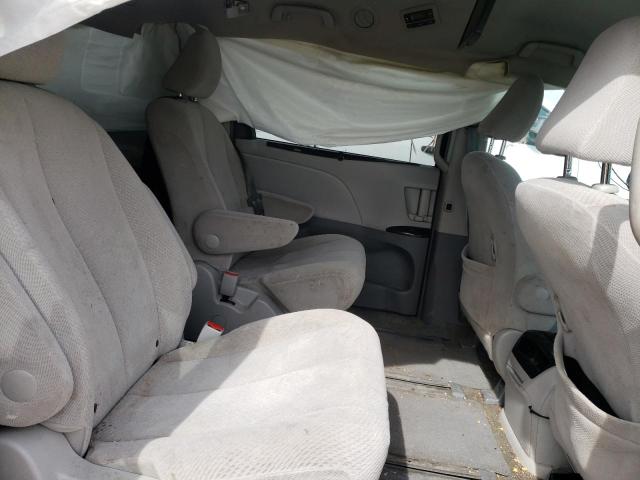 Photo 6 from auction – 2014 TOYOTA SIENNA LE with VIN 5TDJK3DC0ES073846