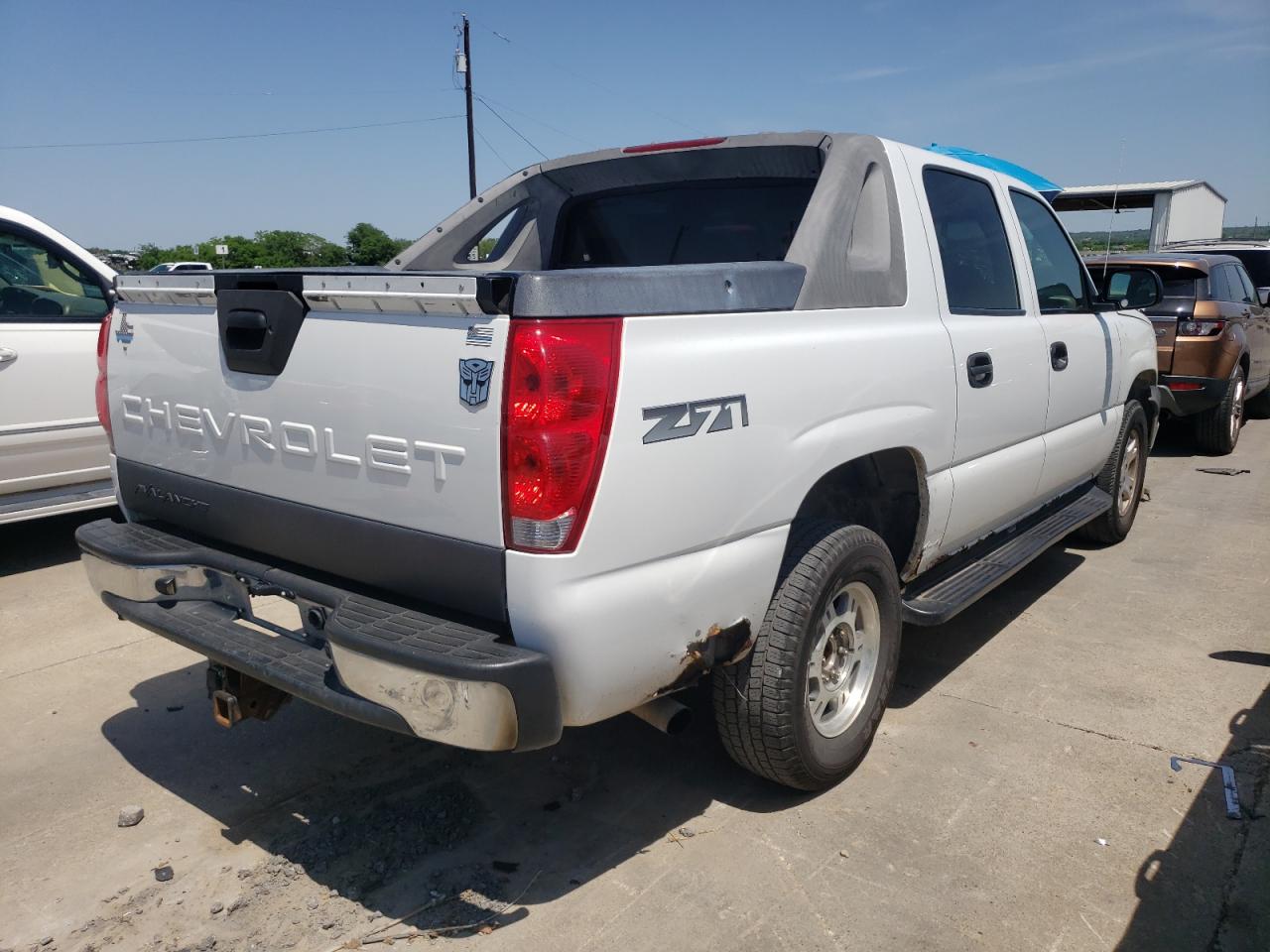 Photo 4 from auction – 2003 CHEVROLET AVALANCHE with VIN 3GNEK13T03G226297