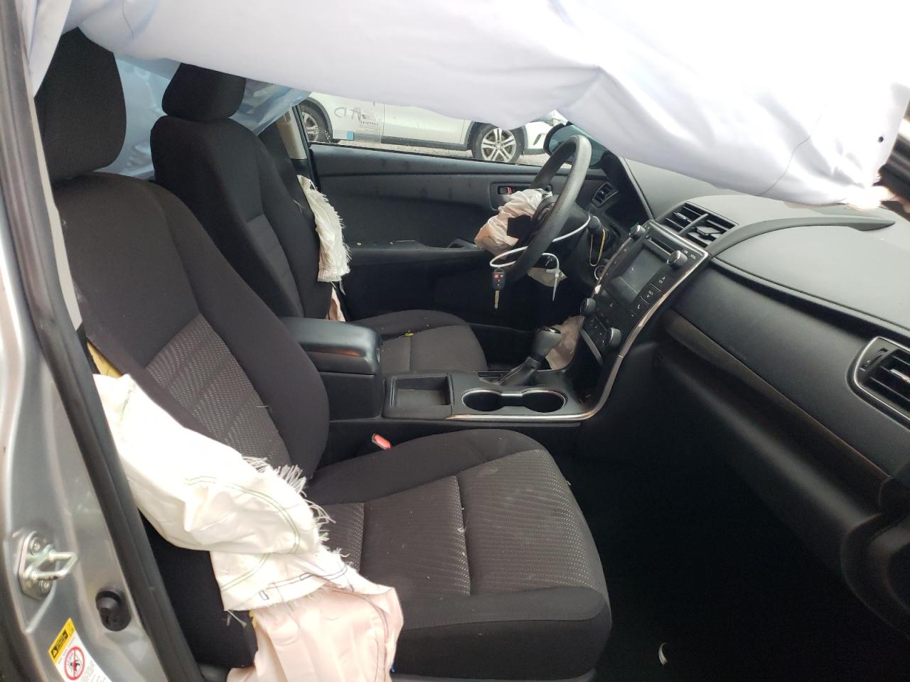 Photo 5 from auction – 2015 TOYOTA CAMRY LE with VIN 4T4BF1FK9FR468138