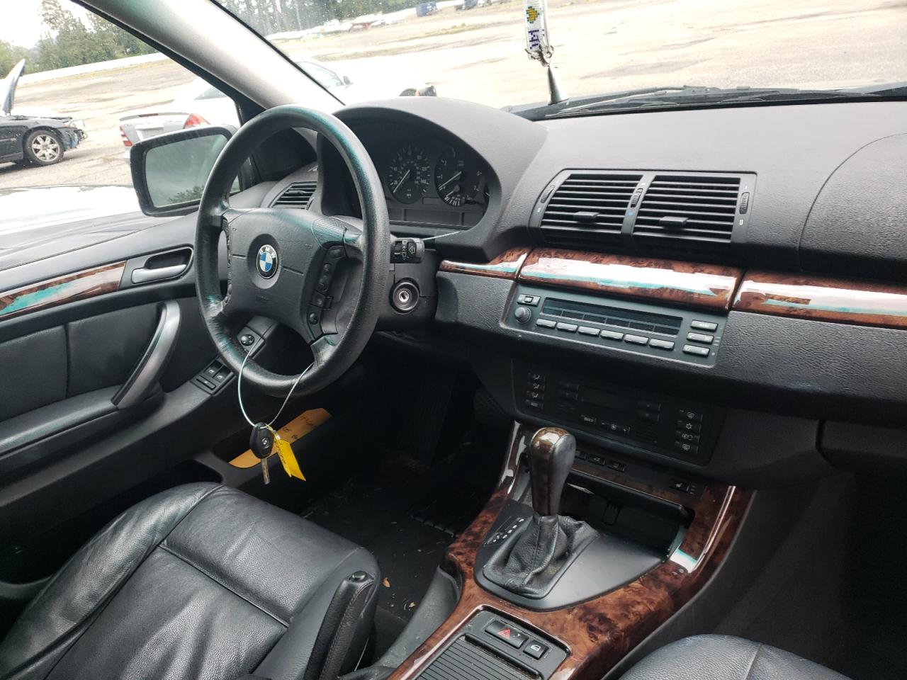 Foto 9 de la subasta – 2005 BMW X5 3.0I con VIN 5UXFA13575LY01940