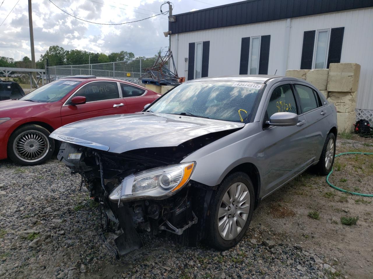Photo 2 from auction – 2013 CHRYSLER 200 LX with VIN 1C3CCBAB3DN734192