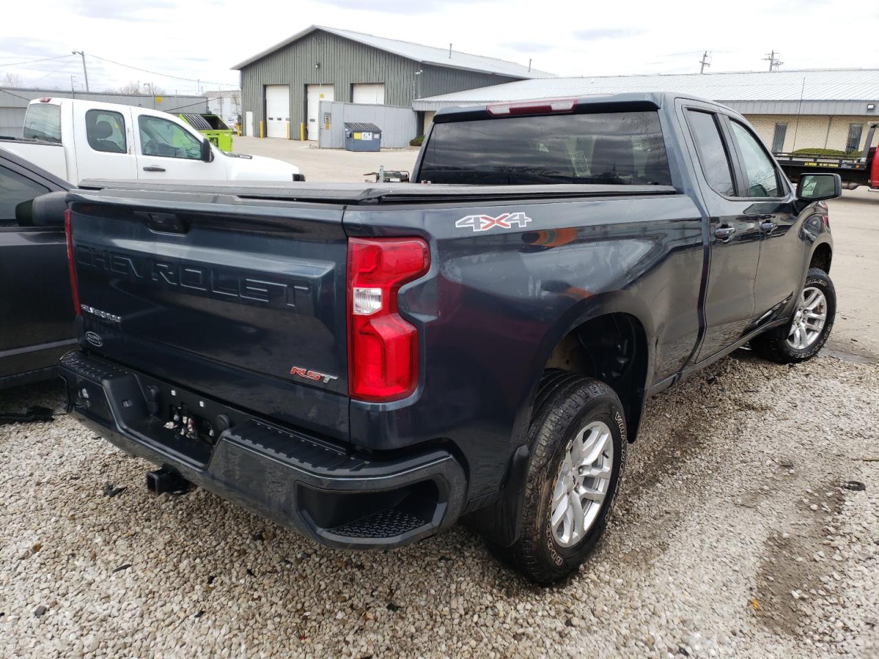 Photo 4 from auction – 2019 CHEVROLET SILVERADO with VIN 1GCRYEEDXKZ414345