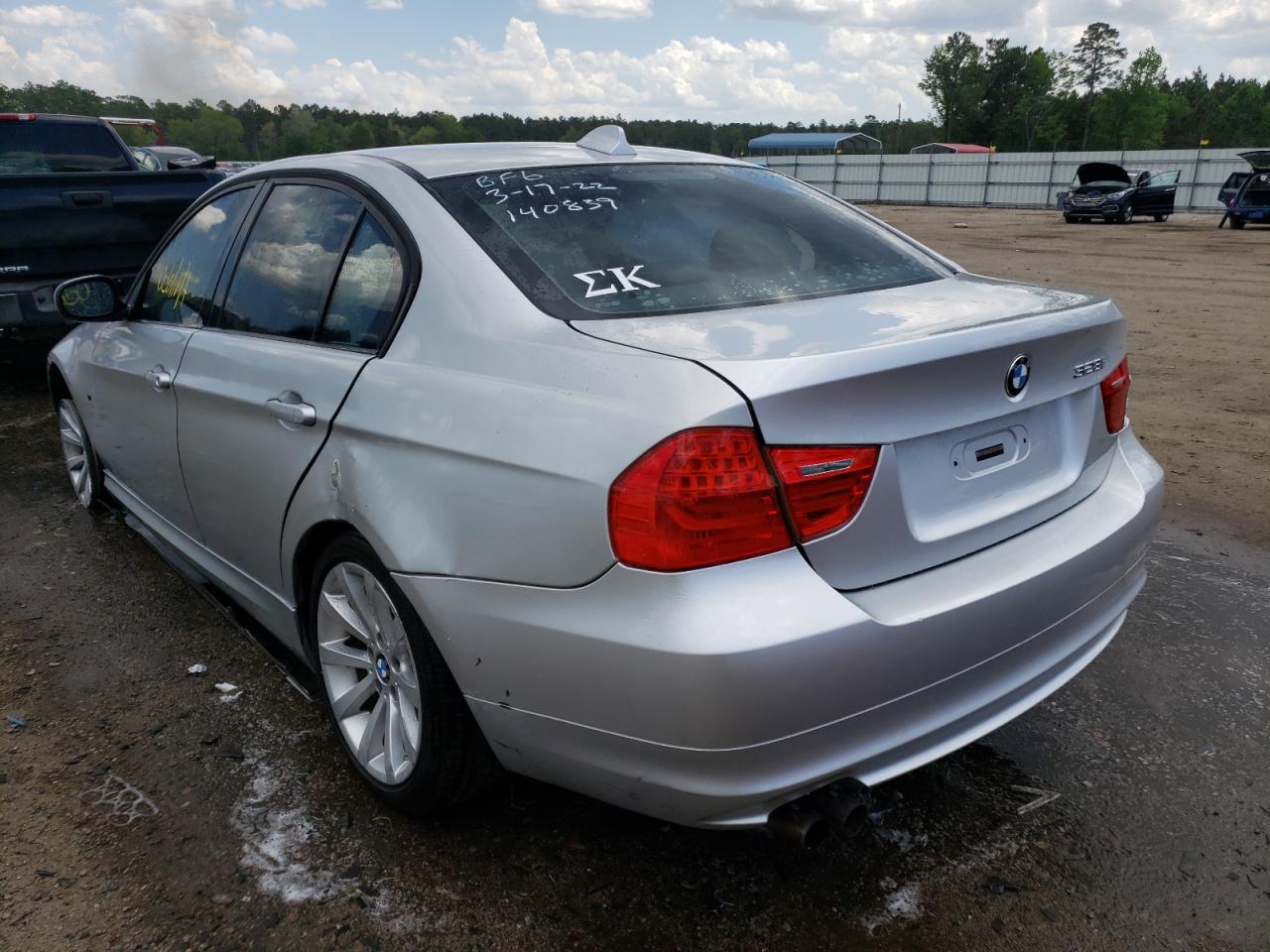 Photo 3 from auction – 2011 BMW 328 I with VIN WBAPH7G59BNM59015