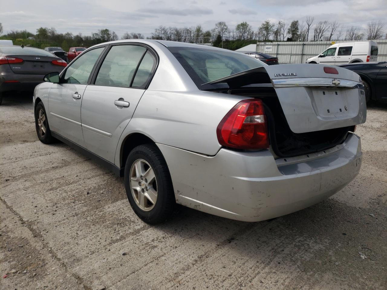 Photo 3 from auction – 2005 CHEVROLET MALIBU LS with VIN 1G1ZT54815F242479
