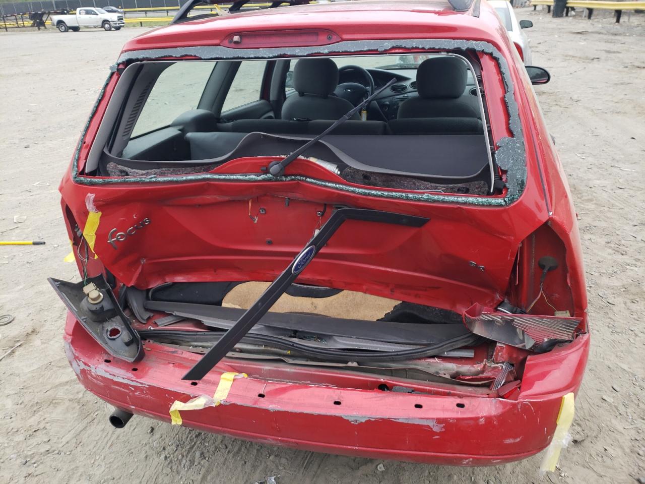 Photo 9 from auction – 2003 FORD FOCUS SE with VIN 1FAHP36303W267311