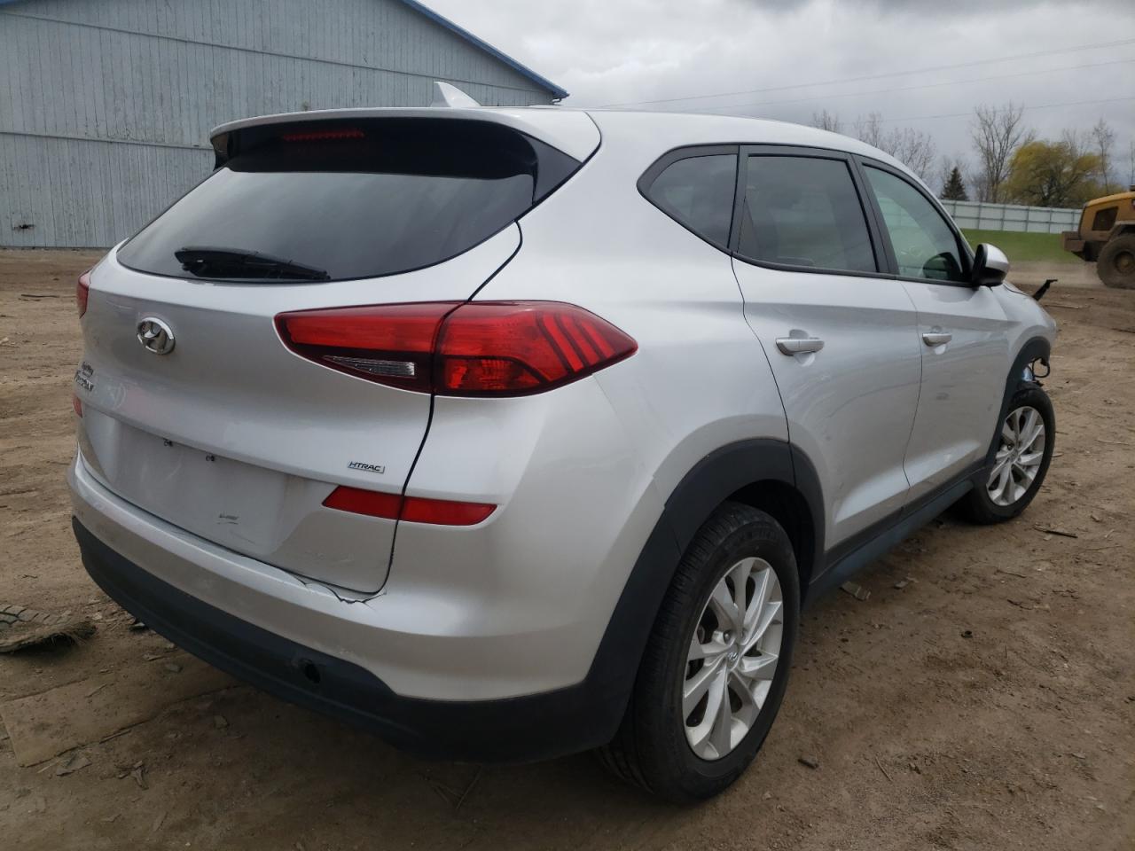 Photo 4 from auction – 2019 HYUNDAI TUCSON SE with VIN KM8J2CA48KU869969