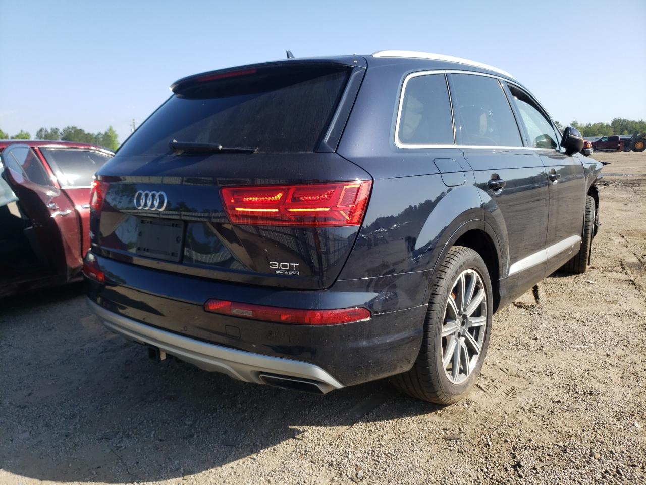 Photo 4 from auction – 2018 AUDI Q7 PRESTIG with VIN WA1VAAF79JD003691