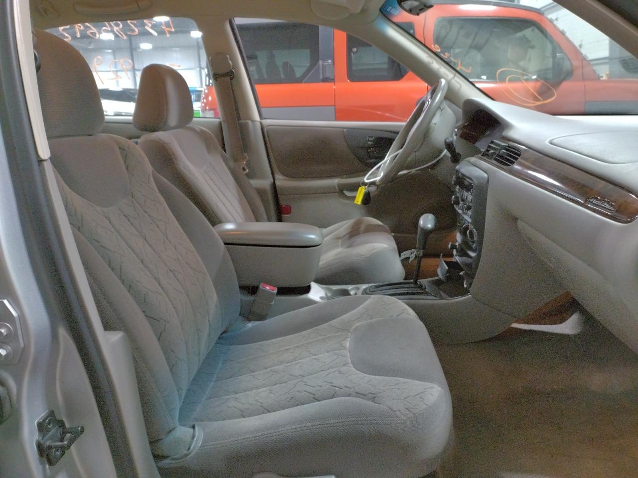 Photo 5 from auction – 2002 CHEVROLET MALIBU LS with VIN 1G1NE52J82M582914