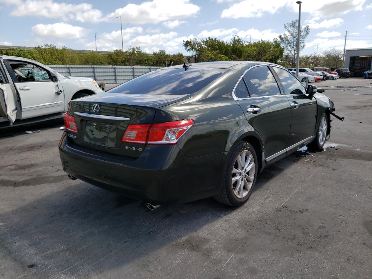 Photo 4 from auction – 2010 LEXUS ES 350 with VIN JTHBK1EG8A2374083