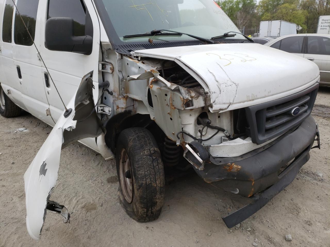 Photo 9 from auction – 2003 FORD ECONOLINE with VIN 1FTRE14L23HA24504