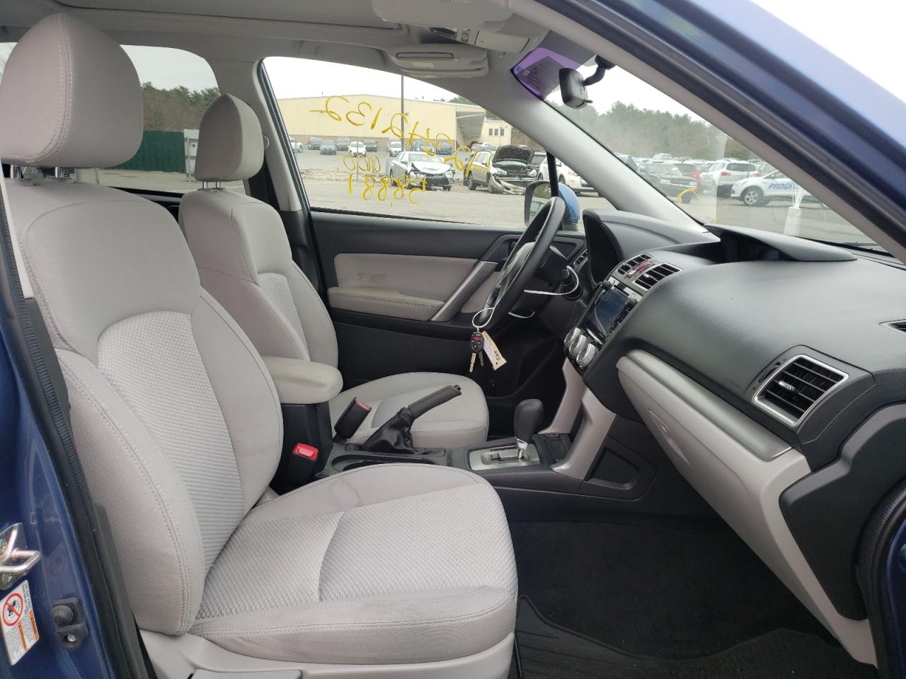 Photo 5 from auction – 2016 SUBARU FORESTER 2 with VIN JF2SJADC2GH537742
