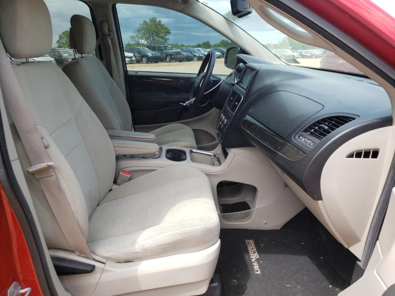 Photo 5 from auction – 2012 DODGE GRAND CARA with VIN 2C4RDGCG2CR298879