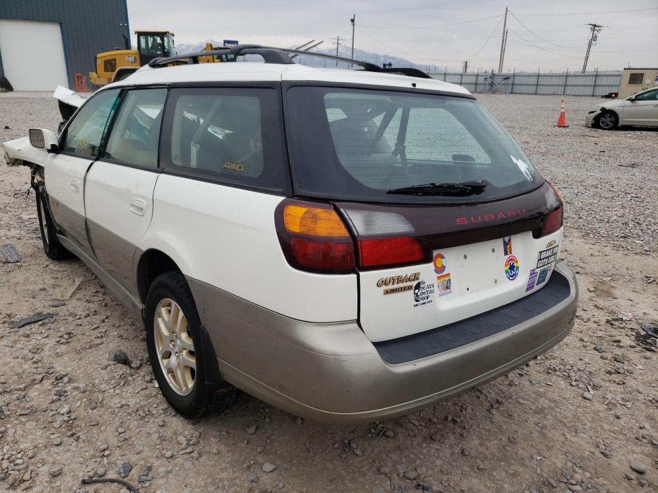 Photo 3 from auction – 2001 SUBARU LEGACY OUT with VIN 4S3BH686817679358