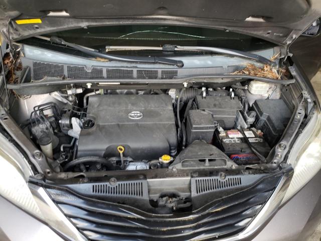 Photo 7 from auction – 2012 TOYOTA SIENNA LE with VIN 5TDKK3DC1CS189445