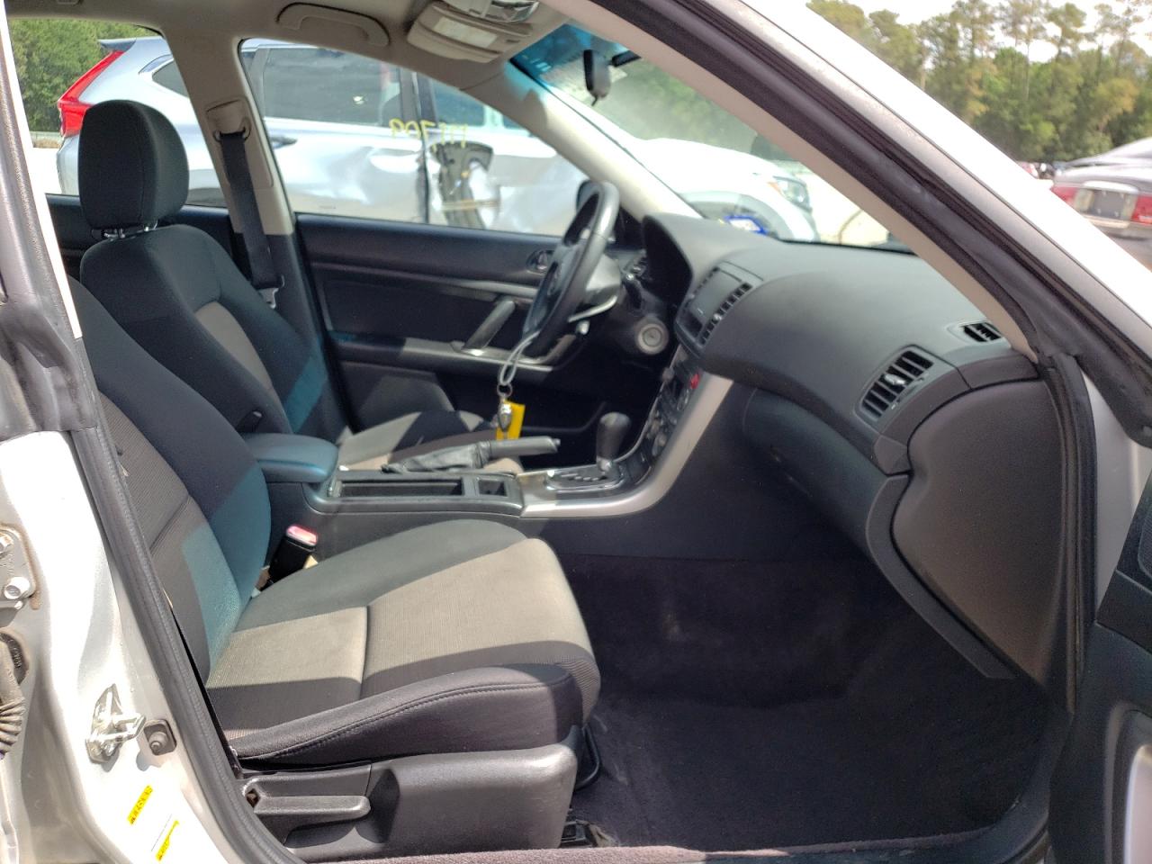 Photo 5 from auction – 2005 SUBARU LEGACY 2.5 with VIN 4S3BL616957226011