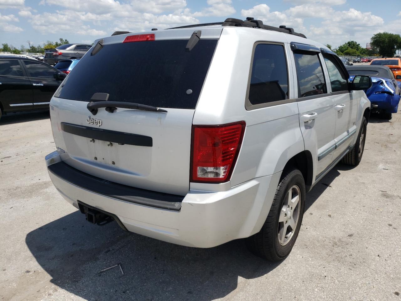 Photo 4 from auction – 2007 JEEP GRAND CHER with VIN 1J8GS48K47C632703