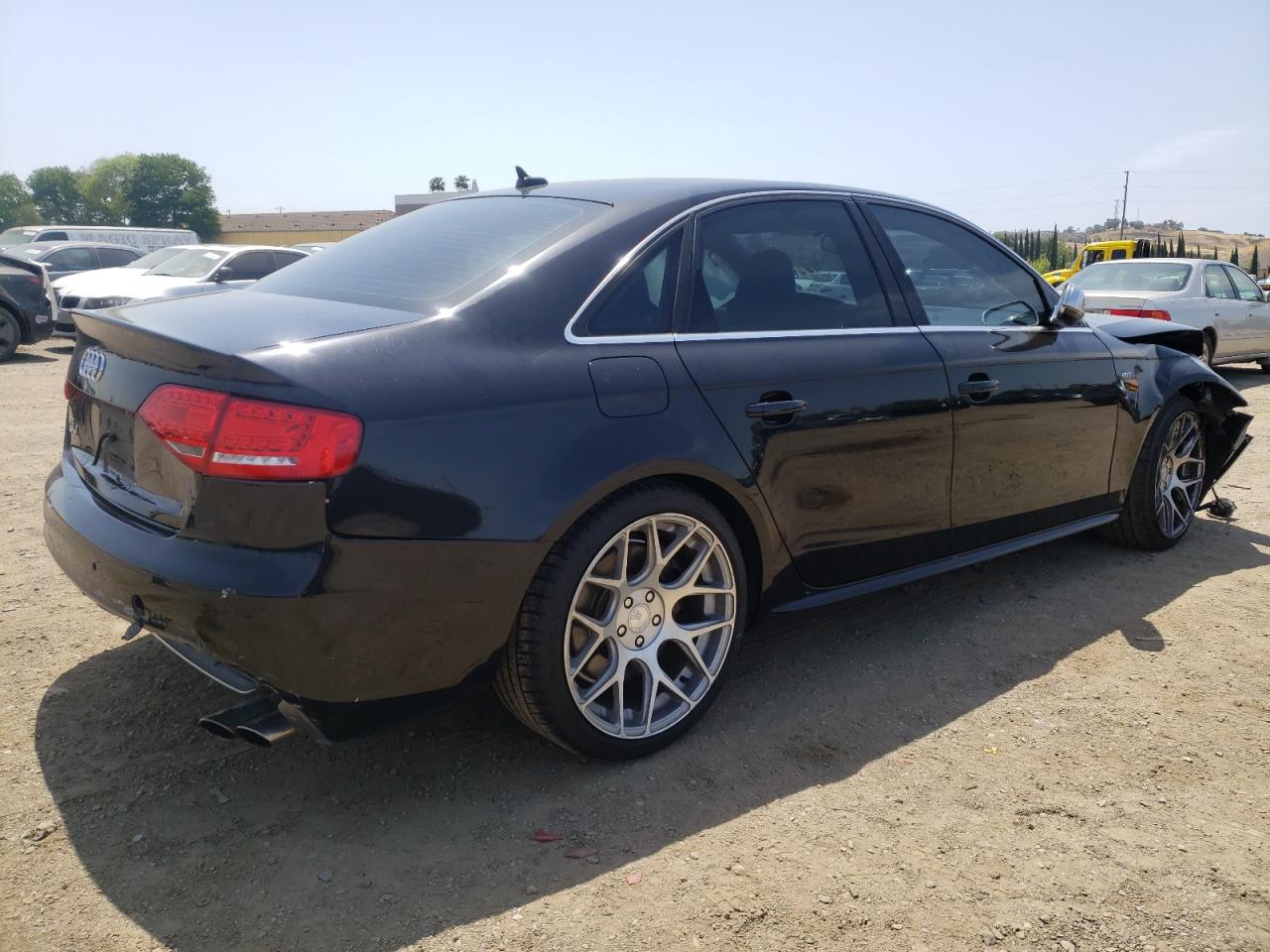 Photo 4 from auction – 2011 AUDI S4 PRESTIG with VIN WAUKGAFLXBA074404
