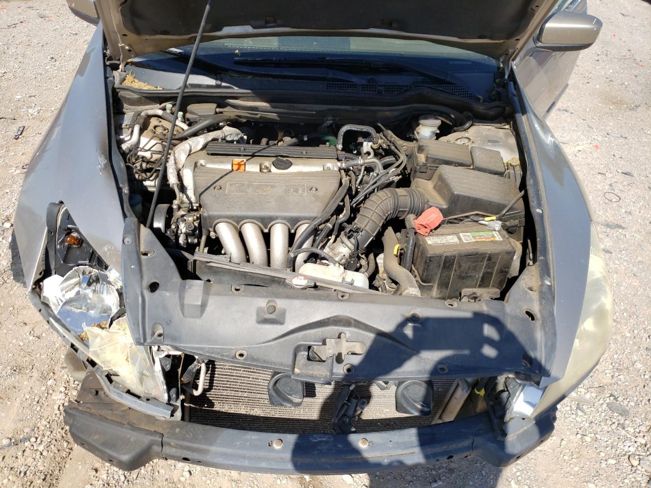Photo 7 from auction – 2003 HONDA ACCORD LX with VIN JHMCM56323C012202
