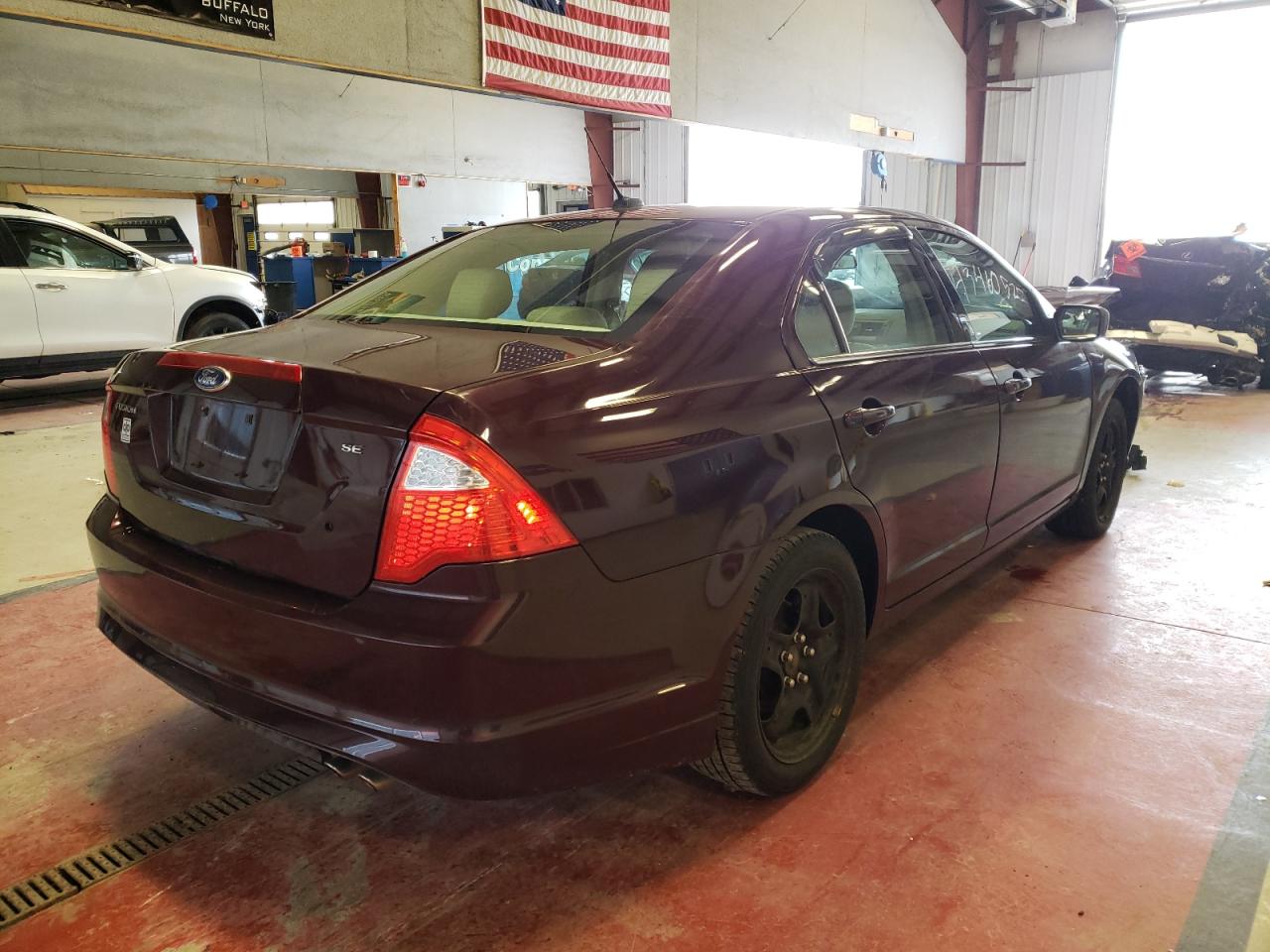 Photo 4 from auction – 2011 FORD FUSION SE with VIN 3FAHP0HA1BR117767