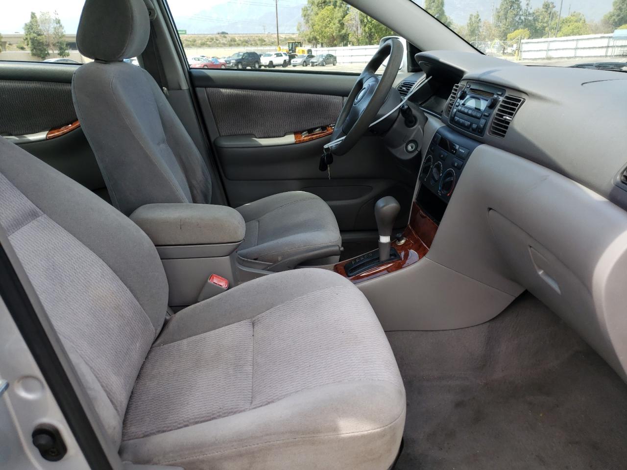 Photo 5 from auction – 2006 TOYOTA COROLLA CE with VIN 1NXBR32E16Z719036