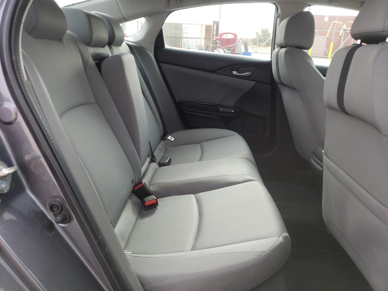 Photo 6 from auction – 2018 HONDA CIVIC EX with VIN 2HGFC2F77JH537416