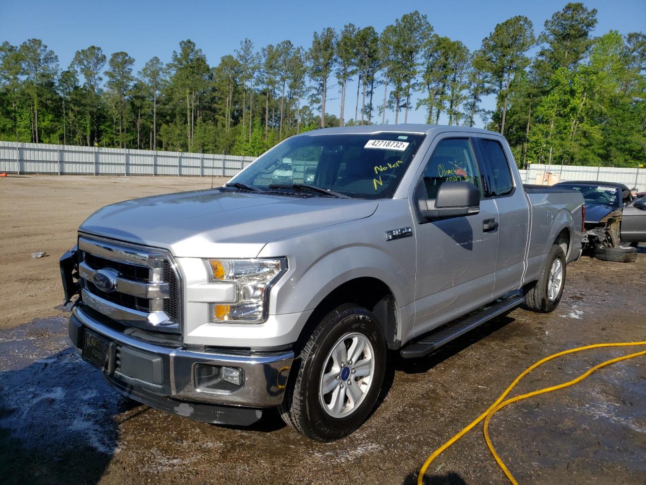 Photo 2 from auction – 2016 FORD F150 SUPER with VIN 1FTEX1C86GFD10668