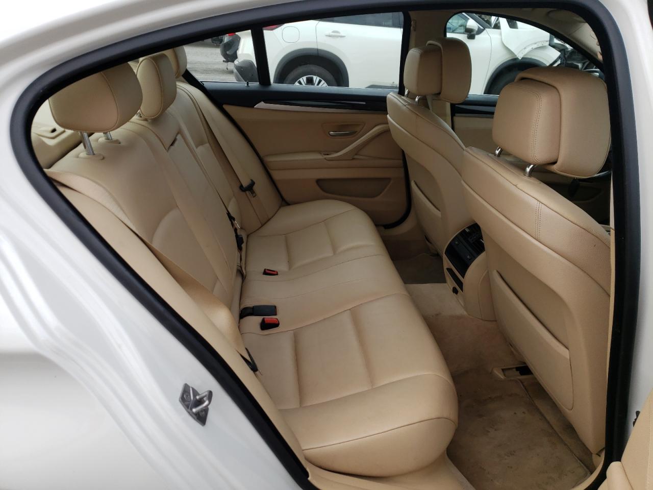 Photo 6 from auction – 2012 BMW 528 XI with VIN WBAXH5C57CDW02111