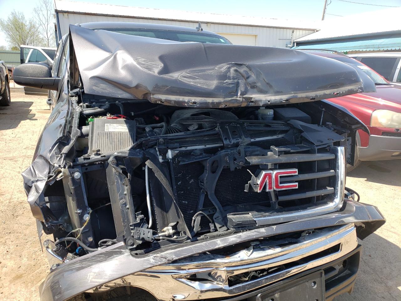Photo 9 from auction – 2010 GMC SIERRA C15 with VIN 1GTSCUEA3AZ196019