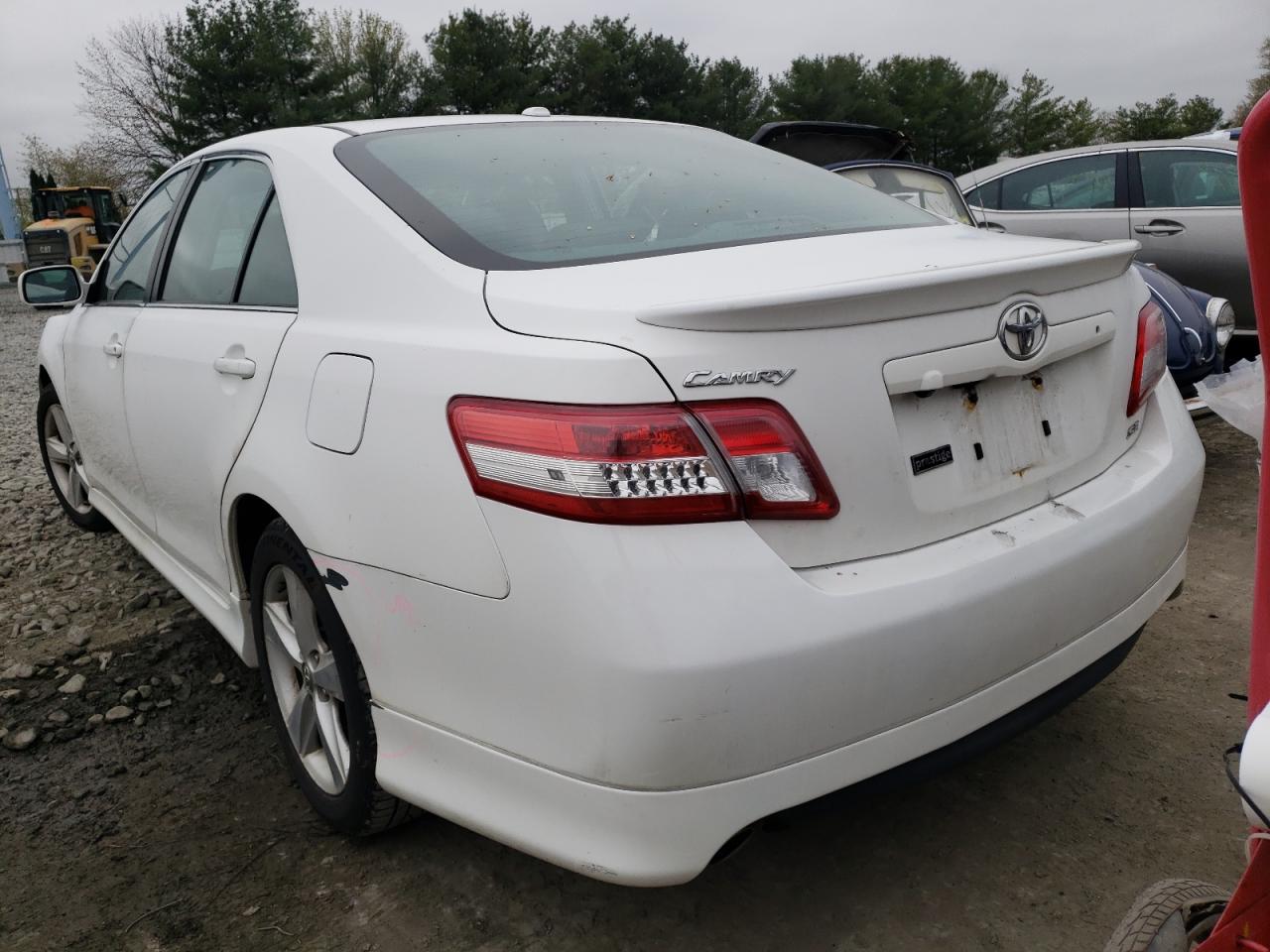 Photo 3 from auction – 2011 TOYOTA CAMRY SE with VIN 4T1BK3EK4BU614622