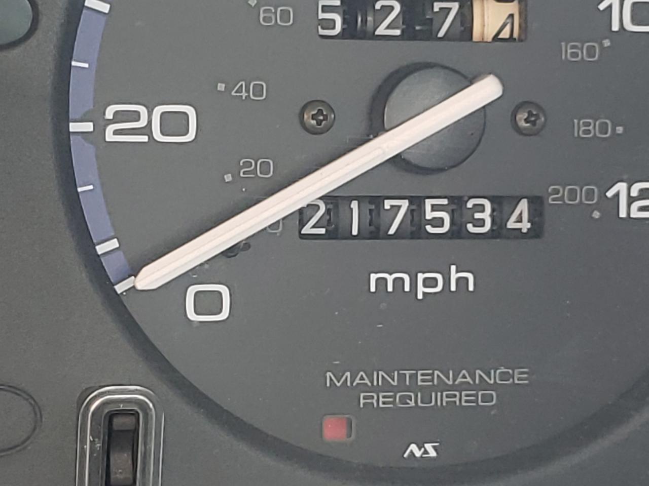 Photo 8 from auction – 2000 HONDA CIVIC BASE with VIN 2HGEJ6610YH578386