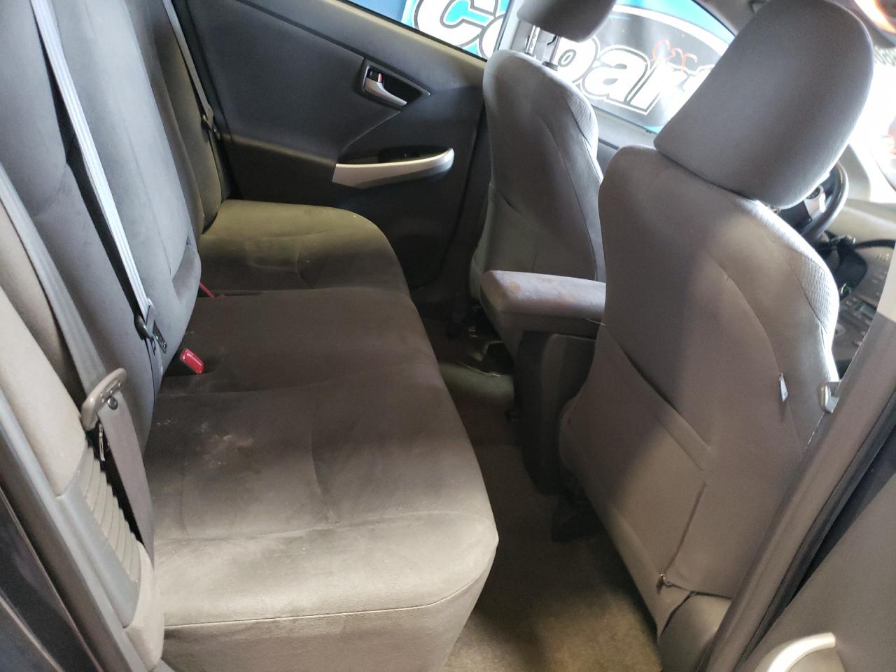 Photo 6 from auction – 2010 TOYOTA PRIUS with VIN JTDKN3DU5A0052699