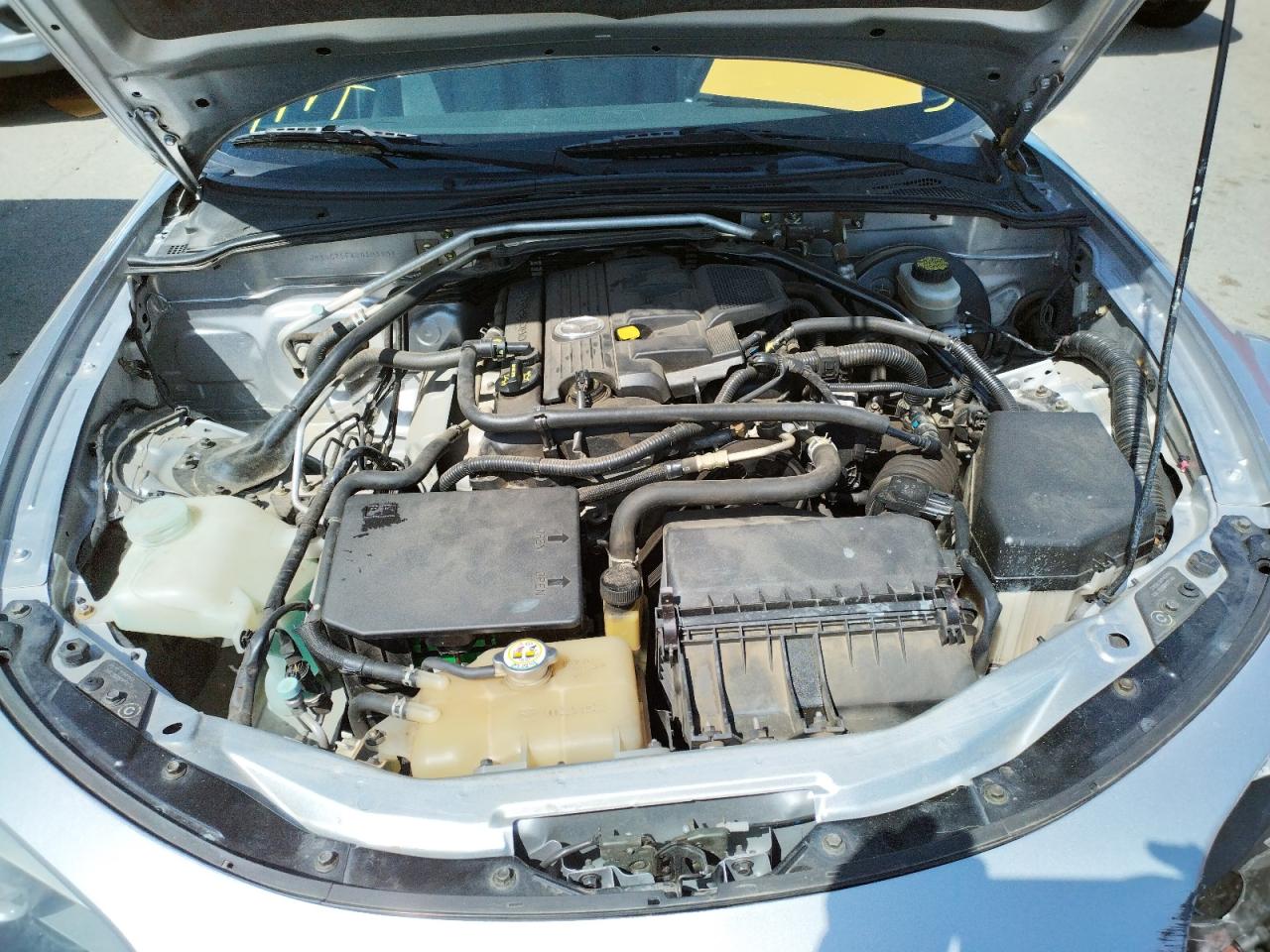 Photo 7 from auction – 2006 MAZDA MX-5 MIATA with VIN JM1NC25FX60105854