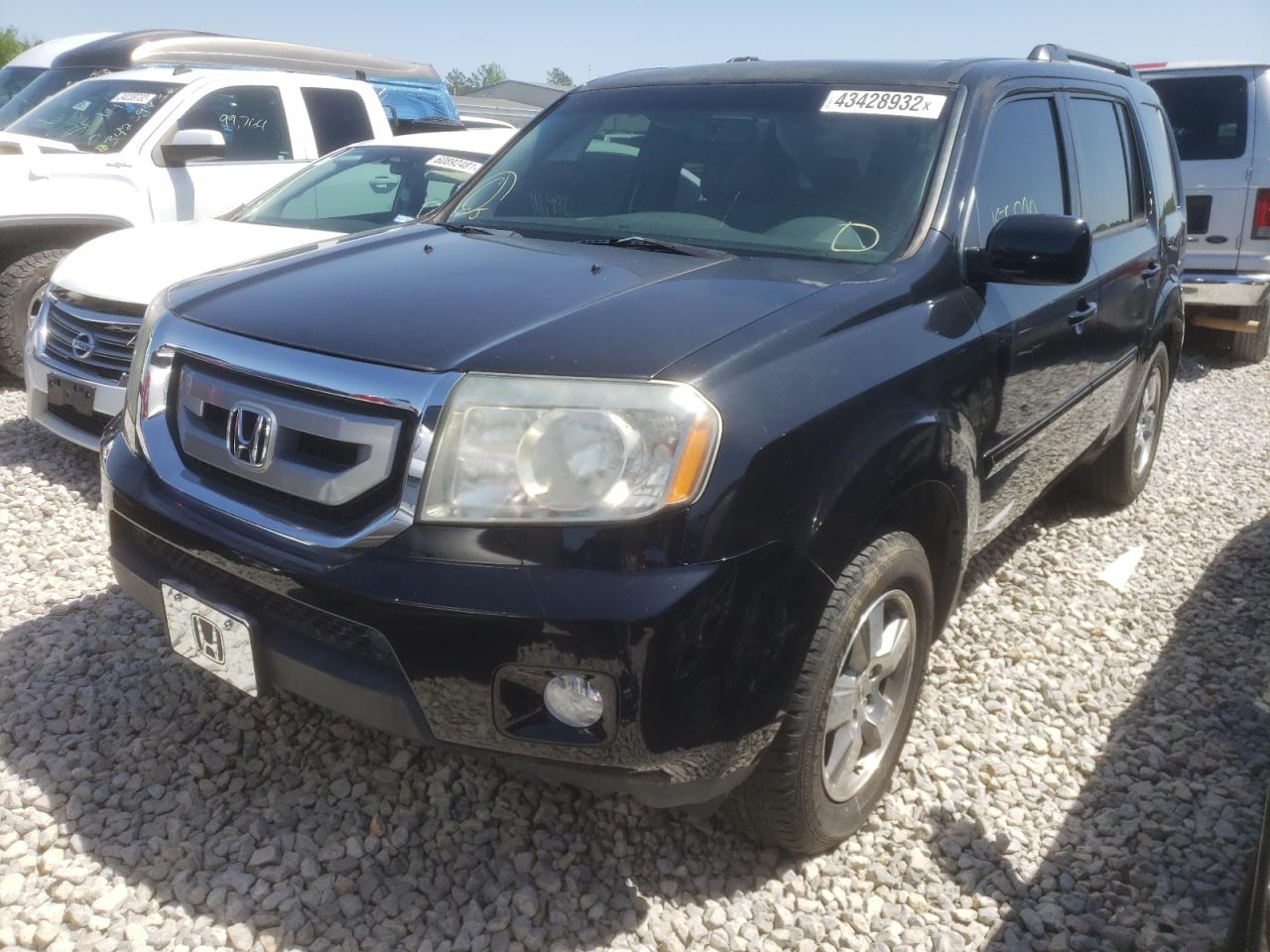 Photo 2 from auction – 2011 HONDA PILOT EXL with VIN 5FNYF3H57BB048585