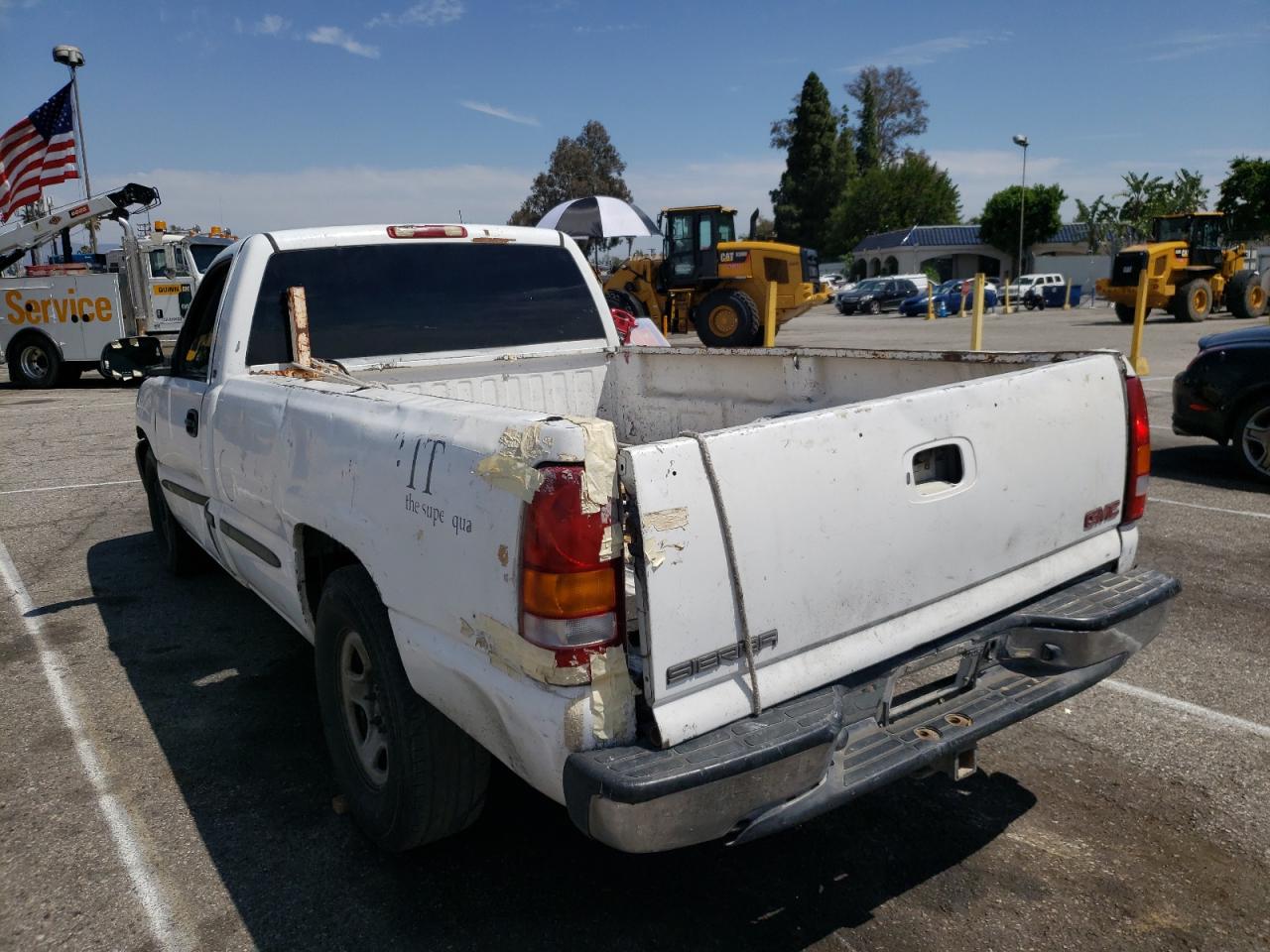 Photo 3 from auction – 1999 GMC NEW SIERRA with VIN 1GTEC14V9XE540730