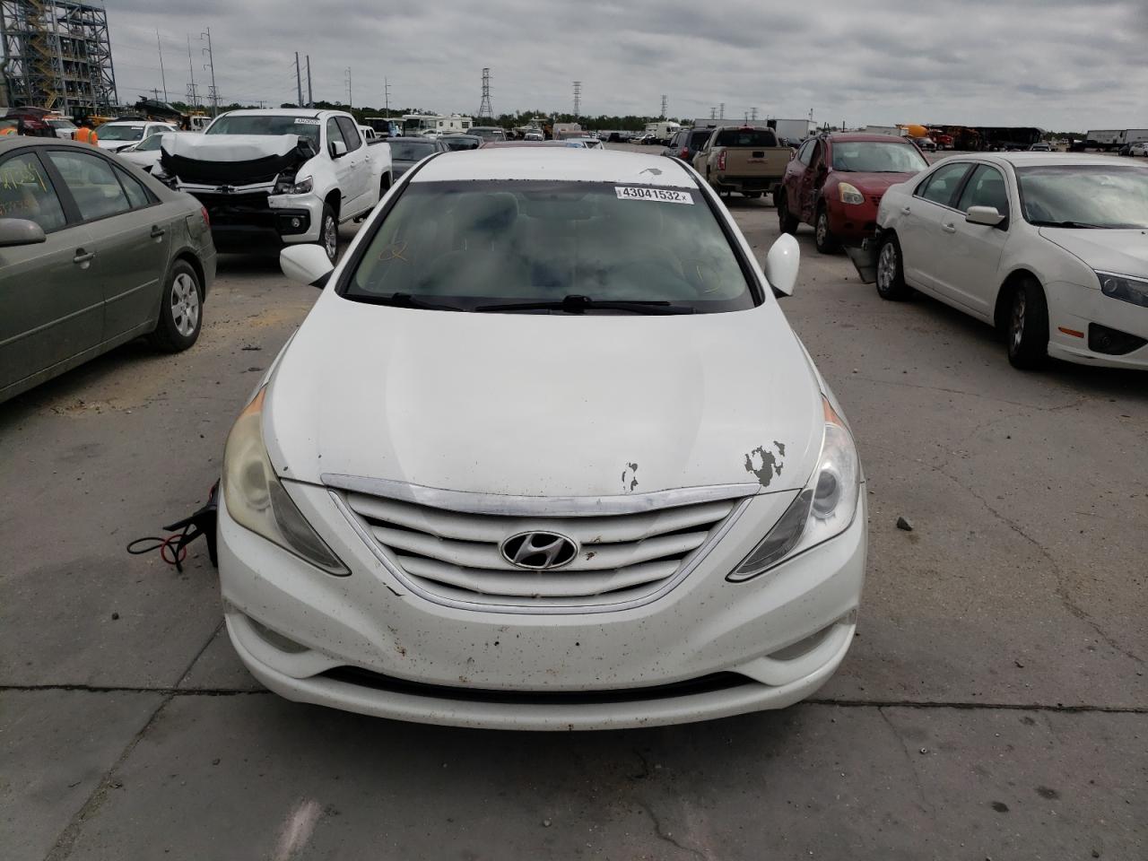 Photo 9 from auction – 2013 HYUNDAI SONATA GLS with VIN 5NPEB4AC3DH523280