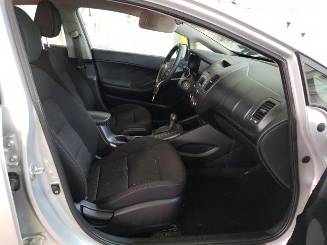 Photo 5 from auction – 2016 KIA FORTE LX with VIN KNAFK4A67G5567475