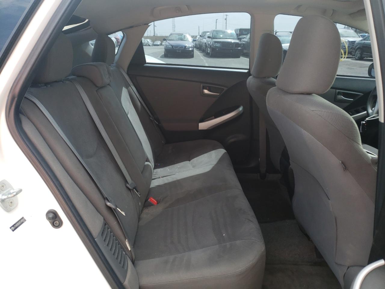 Photo 6 from auction – 2012 TOYOTA PRIUS with VIN JTDKN3DU0C5480699