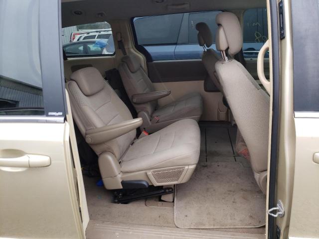 Photo 6 from auction – 2010 CHRYSLER TOWN & COU with VIN 2A4RR2D17AR456431
